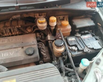 Зеленый Шевроле Такума, объемом двигателя 1.6 л и пробегом 282 тыс. км за 3700 $, фото 21 на Automoto.ua