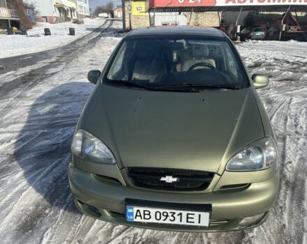 Зеленый Шевроле Такума, объемом двигателя 1.6 л и пробегом 260 тыс. км за 2000 $, фото 1 на Automoto.ua