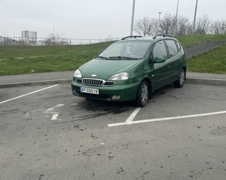 Зеленый Шевроле Такума, объемом двигателя 2 л и пробегом 255 тыс. км за 2400 $, фото 1 на Automoto.ua