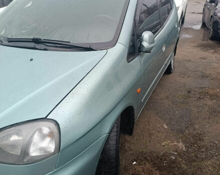 Зеленый Шевроле Такума, объемом двигателя 2 л и пробегом 200 тыс. км за 2400 $, фото 1 на Automoto.ua