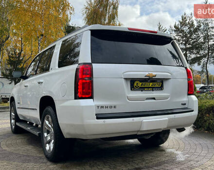 Шевроле Тахо 2016 у Львові на Automoto.ua Білий Шевроле Тахо, об'ємом двигуна 5.33 л та пробігом 186 тис. км за 32900 $, фото 4 на Automoto.ua