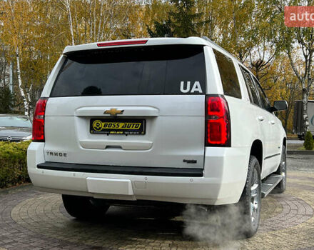 Шевроле Тахо 2016 у Львові на Automoto.ua Білий Шевроле Тахо, об'ємом двигуна 5.33 л та пробігом 186 тис. км за 32900 $, фото 6 на Automoto.ua