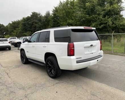 Шевроле Тахо 2018 в Одессе на Automoto.ua Белый Шевроле Тахо, объемом двигателя 6.2 л и пробегом 43 тыс. км за 13000 $, фото 4 на Automoto.ua