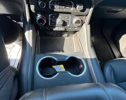 Білий Шевроле Тахо, об'ємом двигуна 5.3 л та пробігом 28 тис. км за 6400 $, фото 7 на Automoto.ua