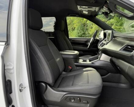 Белый Шевроле Тахо, объемом двигателя 5.3 л и пробегом 23 тыс. км за 31700 $, фото 9 на Automoto.ua