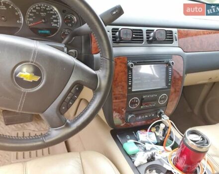 Черный Шевроле Тахо, объемом двигателя 5.3 л и пробегом 194 тыс. км за 16100 $, фото 7 на Automoto.ua