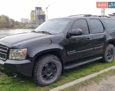 Черный Шевроле Тахо, объемом двигателя 5.3 л и пробегом 194 тыс. км за 16100 $, фото 35 на Automoto.ua