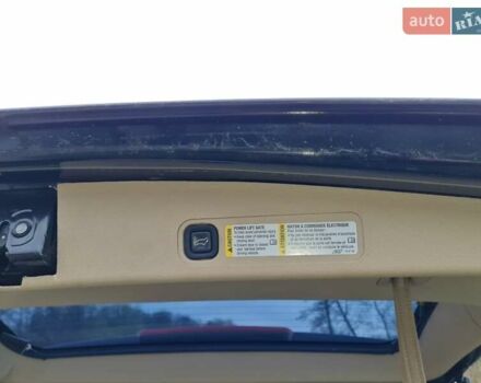 Черный Шевроле Тахо, объемом двигателя 5.3 л и пробегом 194 тыс. км за 16100 $, фото 23 на Automoto.ua