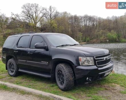 Черный Шевроле Тахо, объемом двигателя 5.3 л и пробегом 194 тыс. км за 16100 $, фото 1 на Automoto.ua