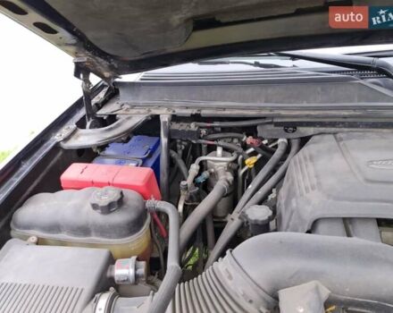 Черный Шевроле Тахо, объемом двигателя 5.3 л и пробегом 194 тыс. км за 16100 $, фото 27 на Automoto.ua