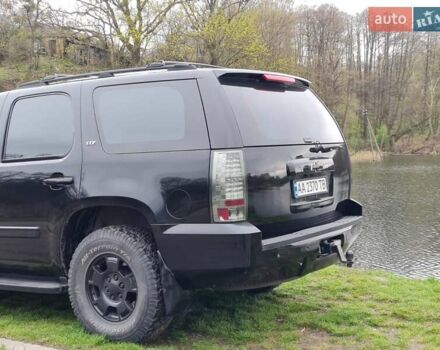 Черный Шевроле Тахо, объемом двигателя 5.3 л и пробегом 194 тыс. км за 16100 $, фото 37 на Automoto.ua