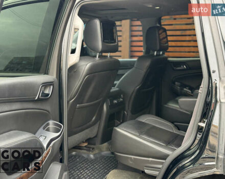 Черный Шевроле Тахо, объемом двигателя 5.33 л и пробегом 253 тыс. км за 34500 $, фото 23 на Automoto.ua