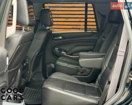 Черный Шевроле Тахо, объемом двигателя 5.33 л и пробегом 253 тыс. км за 34500 $, фото 24 на Automoto.ua