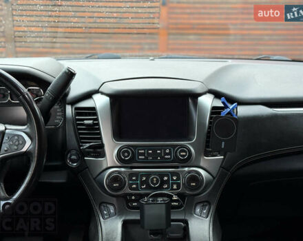 Черный Шевроле Тахо, объемом двигателя 5.33 л и пробегом 253 тыс. км за 34500 $, фото 18 на Automoto.ua