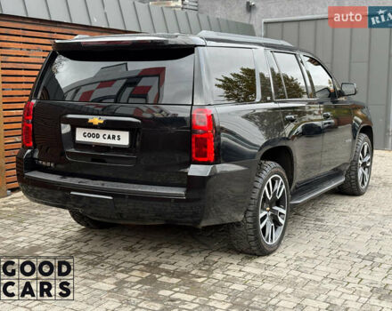 Черный Шевроле Тахо, объемом двигателя 5.33 л и пробегом 253 тыс. км за 34500 $, фото 6 на Automoto.ua