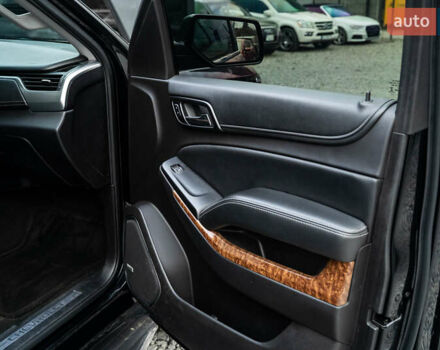 Черный Шевроле Тахо, объемом двигателя 5.33 л и пробегом 138 тыс. км за 42900 $, фото 47 на Automoto.ua