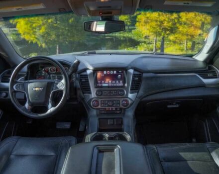 Черный Шевроле Тахо, объемом двигателя 5.3 л и пробегом 57 тыс. км за 23100 $, фото 8 на Automoto.ua