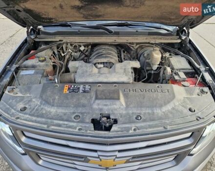 Чорний Шевроле Тахо, об'ємом двигуна 5.3 л та пробігом 92 тис. км за 39999 $, фото 28 на Automoto.ua