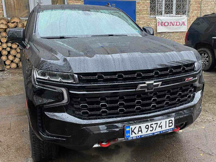 Шевроле Тахо 2011 у Києві на Automoto.ua Чорний Шевроле Тахо, об'ємом двигуна 5.3 л та пробігом 47 тис. км за 105000 $, фото 1 на Automoto.ua