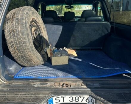 Серый Шевроле Тахо, объемом двигателя 6.5 л и пробегом 120 тыс. км за 8000 $, фото 3 на Automoto.ua