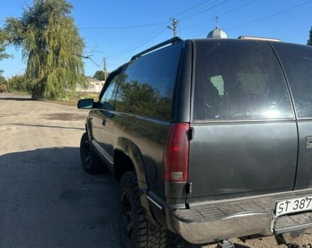 Серый Шевроле Тахо, объемом двигателя 6.5 л и пробегом 120 тыс. км за 8000 $, фото 5 на Automoto.ua