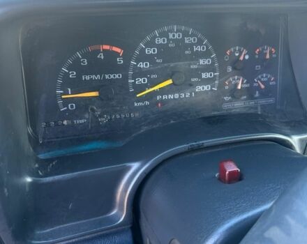 Серый Шевроле Тахо, объемом двигателя 6.5 л и пробегом 120 тыс. км за 8000 $, фото 1 на Automoto.ua