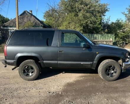 Серый Шевроле Тахо, объемом двигателя 6.5 л и пробегом 120 тыс. км за 8000 $, фото 7 на Automoto.ua