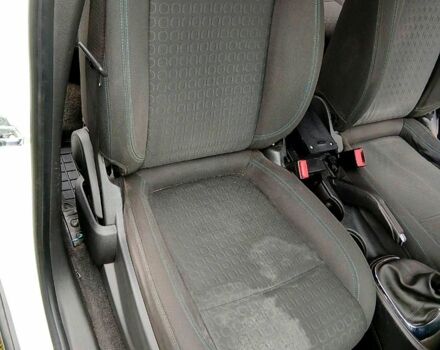 Білий Шевроле Трекер, об'ємом двигуна 1.8 л та пробігом 198 тис. км за 9000 $, фото 9 на Automoto.ua