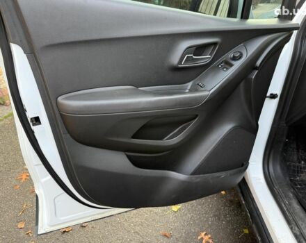 Белый Шевроле Трекер, объемом двигателя 1.8 л и пробегом 199 тыс. км за 8990 $, фото 11 на Automoto.ua