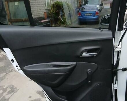 Білий Шевроле Трекер, об'ємом двигуна 1.8 л та пробігом 198 тис. км за 8500 $, фото 11 на Automoto.ua