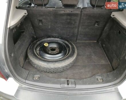 Білий Шевроле Трекер, об'ємом двигуна 1.8 л та пробігом 198 тис. км за 8500 $, фото 14 на Automoto.ua