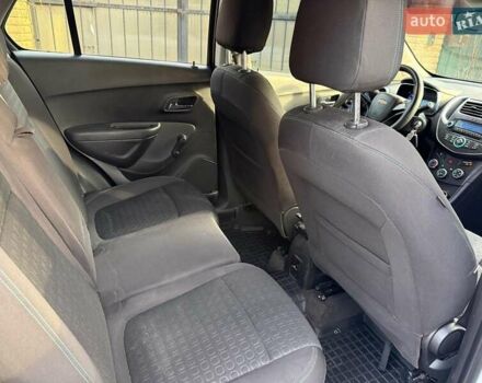 Белый Шевроле Трекер, объемом двигателя 1.8 л и пробегом 199 тыс. км за 8990 $, фото 21 на Automoto.ua