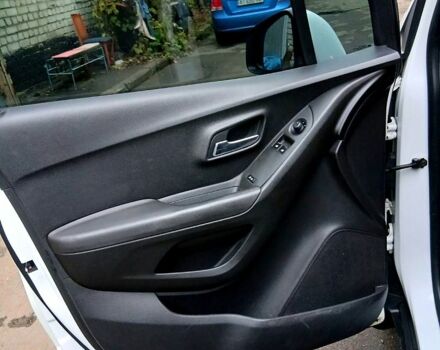 Білий Шевроле Трекер, об'ємом двигуна 1.8 л та пробігом 198 тис. км за 9000 $, фото 12 на Automoto.ua