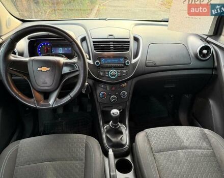 Белый Шевроле Трекер, объемом двигателя 1.8 л и пробегом 199 тыс. км за 8990 $, фото 18 на Automoto.ua