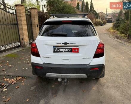 Белый Шевроле Трекер, объемом двигателя 1.8 л и пробегом 199 тыс. км за 8990 $, фото 5 на Automoto.ua