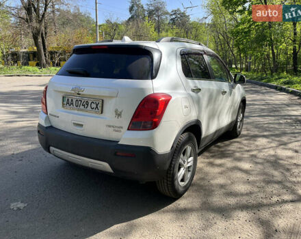 Білий Шевроле Трекер, об'ємом двигуна 1.36 л та пробігом 116 тис. км за 8200 $, фото 3 на Automoto.ua