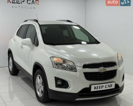 Белый Шевроле Трекер, объемом двигателя 1.8 л и пробегом 51 тыс. км за 12000 $, фото 6 на Automoto.ua