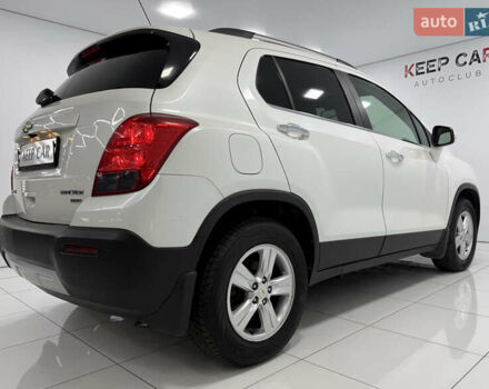 Белый Шевроле Трекер, объемом двигателя 1.8 л и пробегом 51 тыс. км за 12000 $, фото 20 на Automoto.ua