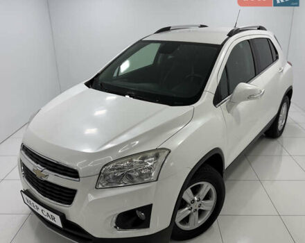Белый Шевроле Трекер, объемом двигателя 1.8 л и пробегом 51 тыс. км за 12000 $, фото 2 на Automoto.ua