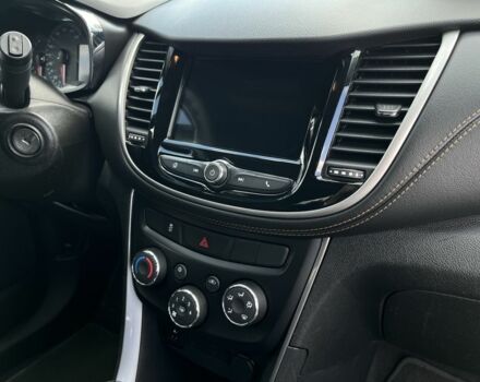 Черный Шевроле Трекер, объемом двигателя 1.4 л и пробегом 62 тыс. км за 13400 $, фото 7 на Automoto.ua