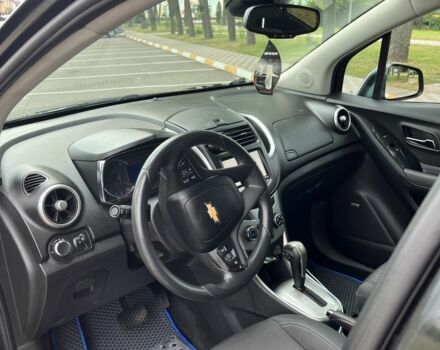 Черный Шевроле Трекер, объемом двигателя 1.4 л и пробегом 163 тыс. км за 9999 $, фото 2 на Automoto.ua