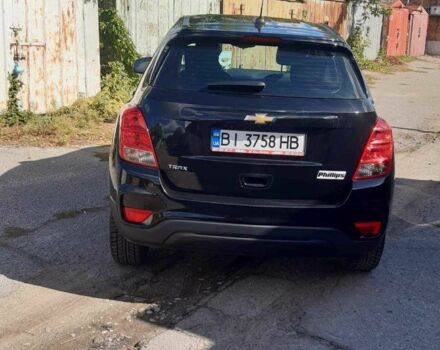 Черный Шевроле Трекер, объемом двигателя 1.4 л и пробегом 117 тыс. км за 11250 $, фото 2 на Automoto.ua