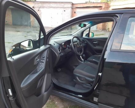 Черный Шевроле Трекер, объемом двигателя 1.4 л и пробегом 117 тыс. км за 11250 $, фото 5 на Automoto.ua