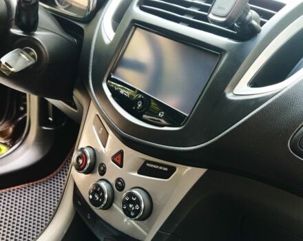 Коричневый Шевроле Трекер, объемом двигателя 1.4 л и пробегом 140 тыс. км за 10250 $, фото 7 на Automoto.ua