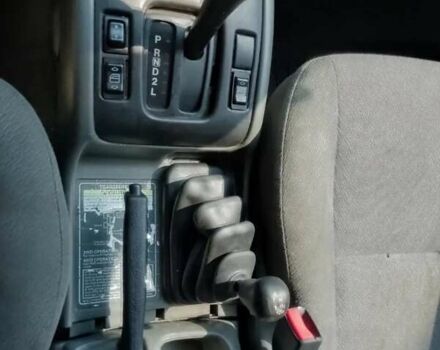 Серый Шевроле Трекер, объемом двигателя 2 л и пробегом 220 тыс. км за 3000 $, фото 11 на Automoto.ua