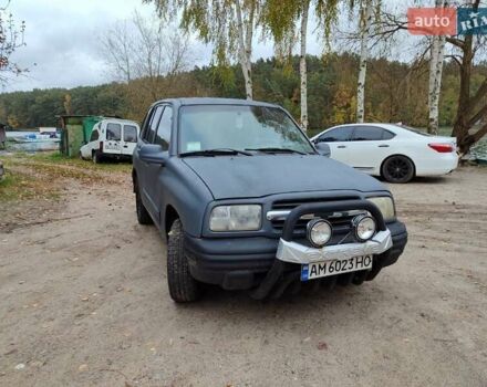 Серый Шевроле Трекер, объемом двигателя 2 л и пробегом 220 тыс. км за 3000 $, фото 3 на Automoto.ua