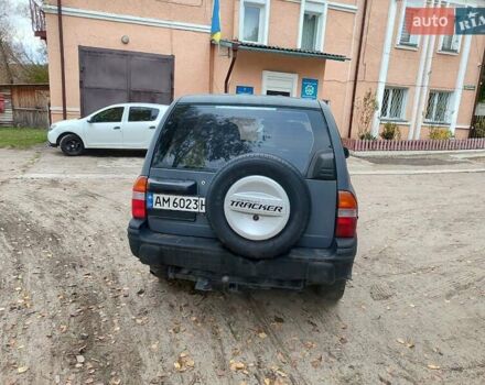 Серый Шевроле Трекер, объемом двигателя 2 л и пробегом 220 тыс. км за 3000 $, фото 5 на Automoto.ua