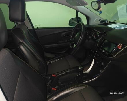 Сірий Шевроле Трекер, об'ємом двигуна 1.4 л та пробігом 77 тис. км за 8700 $, фото 6 на Automoto.ua