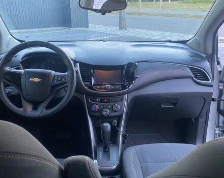 Серый Шевроле Трекер, объемом двигателя 1.4 л и пробегом 167 тыс. км за 10200 $, фото 23 на Automoto.ua