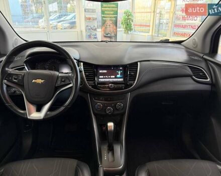 Серый Шевроле Трекер, объемом двигателя 1.36 л и пробегом 120 тыс. км за 12990 $, фото 25 на Automoto.ua